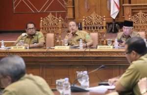 Utang Pemkab Mulai Dibayar Minggu Depan – Untuk Kontraktor 2016-2017, ADD, Insentif Guru Non PNS