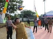 Bupati Buka Turnamen Volly Muara Ancalong – Ismu Berikan Uang Pembinaan