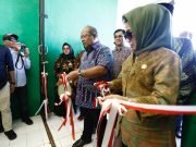 Pasar Kongbeng Resmi Beroperasi – Dibangun Rp6 M, Gratis 6 Bulan Pemakaian