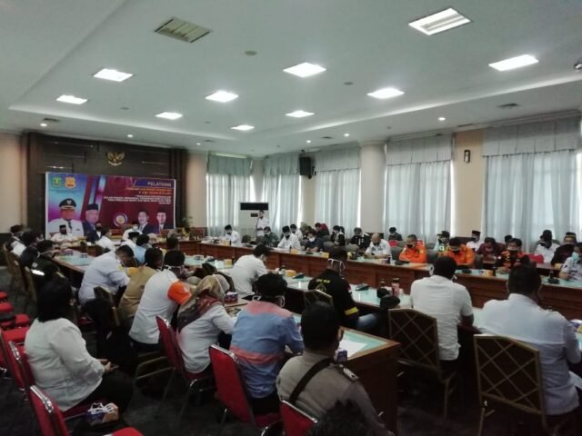 FKDM-Gelar-Pelatihan-Kemampuan-Pendeteksian-Dini-Dan-Ilmu-Dasar-Intelijenfe