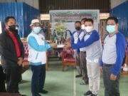 Bupati Serahkan Bibit HTR di Batam