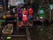 Aksi Sosial HMJ Akuntansi STIE Nusantara Sangatta di Bengalon – Salurkan 170 Makanan, Vitamin dan Masker Untuk Korban Banjir