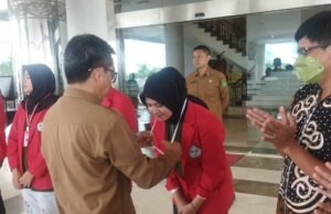 150 Mahasiswa STIE Nusantara Disebar KKN ke 4 Kecamamatan di Kutim