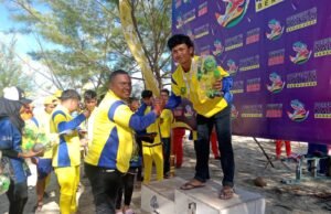 Cetak Sejarah Pertama Kali, Bola Tangan Kutim Raih Medali Emas