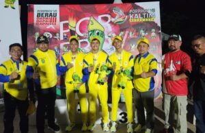 Raih Tiga Medali di Hari Pertama, Kasmidi Beri Semangat Atlet FPTI Kutim