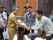 DPMDes Kutim Beri Pembekalan Tupoksi ke 79 Kades