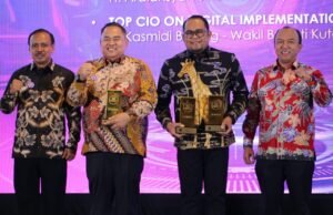 Lagi, Kutim Raih Top Digital Award – Pemkab Terus Dorong Bebas Blankspot