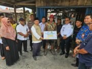 Bupati Serahkan Bantuan Baznas Kutim untuk Korban Kebakaran Sangsel
