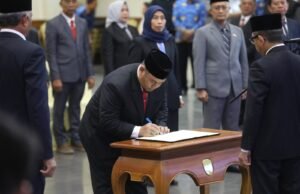 Jainuddin Resmi Menakhodai Sekretariat DPRD Kutim, Dorong Digitalisasi dan Pelayanan Prima