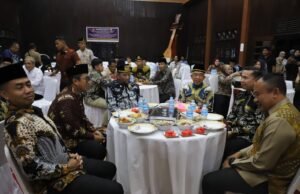 Tradisi Ngatur Dahar Pererat Kebersamaan Kutim dan Kesultanan